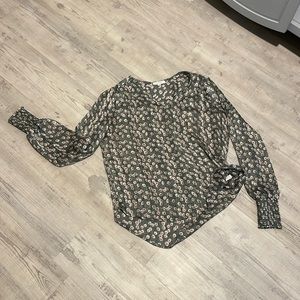 Pleione Semi Sheer blouse small